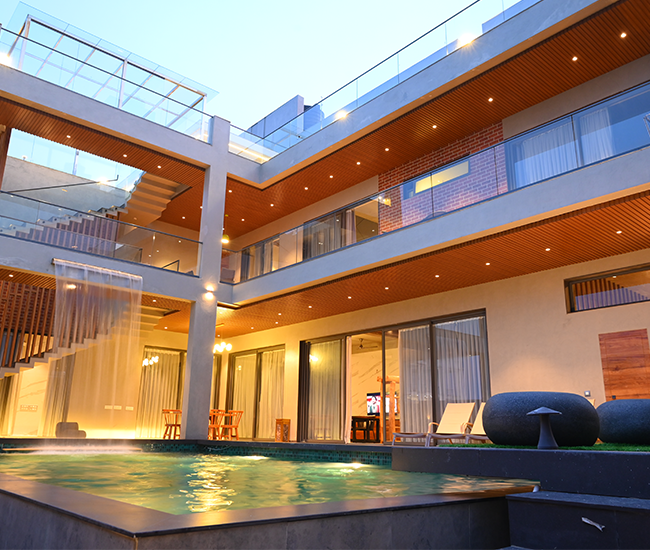 Private swimming pool area of luxury villa stay in Kovalam, ECR Chennai.