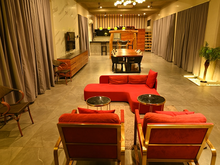 Empire private luxury villa in ECR Chennai ideal for group stays private parties and celebrations