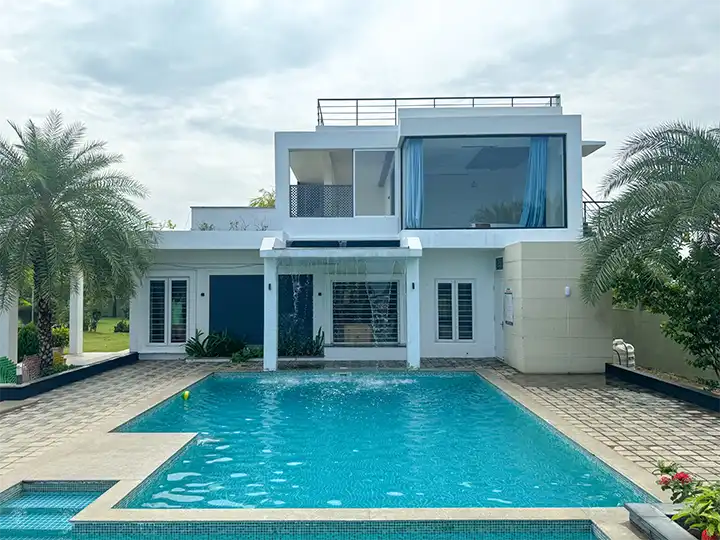 Exterior view of Landmark luxury private villa in ECR Chennai suitable for stays events and group bookings