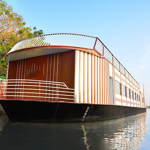 Popular water sports and boating destination at Muttukadu Boat House on ECR Chennai.