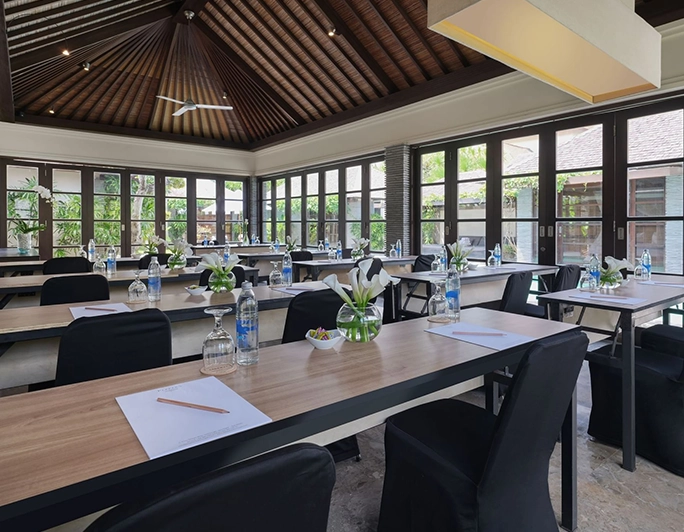 Luxury villa on East Coast Road Chennai for corporate meetings, offsites, and retreats.